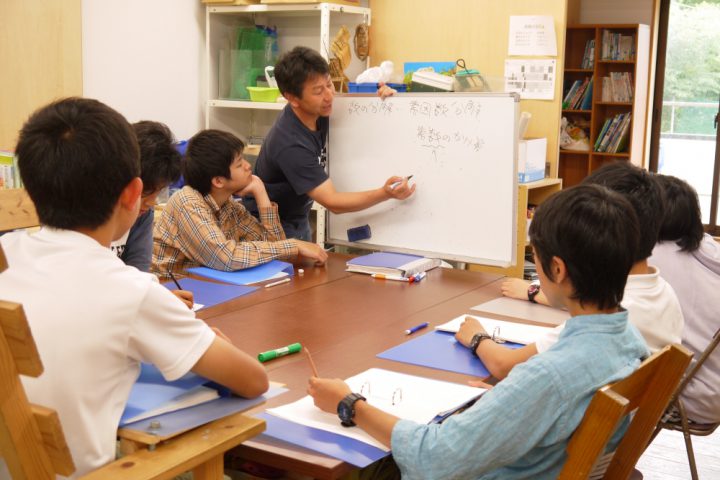 中学生の授業の一場面