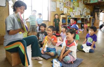 一日の終わりにも絵本を読む